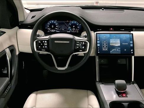 Certified 2025 Land Rover Discovery Sport S image 4