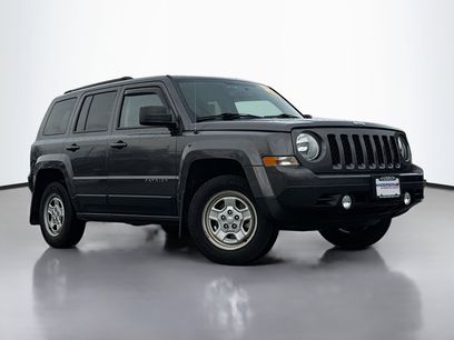 Used 2016 Jeep Patriot Sport w/ Power Value Group