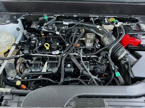 Used 2023 Ford Maverick Lariat w/ Equipment Group 500A Standard image 28