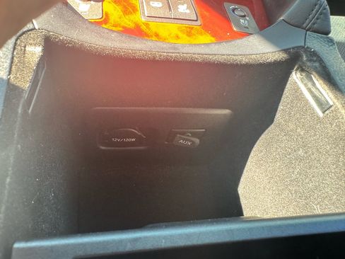 Used 2007 Lexus LS 460 image 37