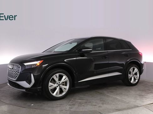 Used 2023 Audi Q4 e-tron Premium Plus w/ Premium Plus AWD/4WD image 18