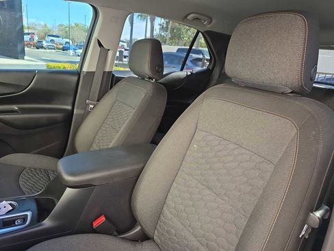 Used 2020 Chevrolet Equinox LT image 17