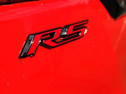 New 2026 Chevrolet Equinox EV RS FWD image 7