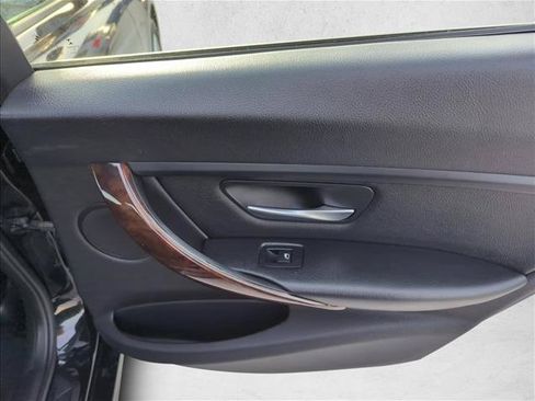 Used 2015 BMW 328i xDrive Sedan AWD/4WD image 26