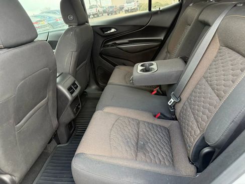 Used 2018 Chevrolet Equinox LT FWD image 27
