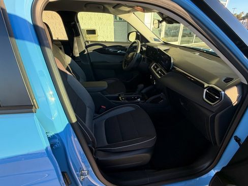 Used 2024 Chevrolet TrailBlazer LS w/ LS Convenience Package image 18