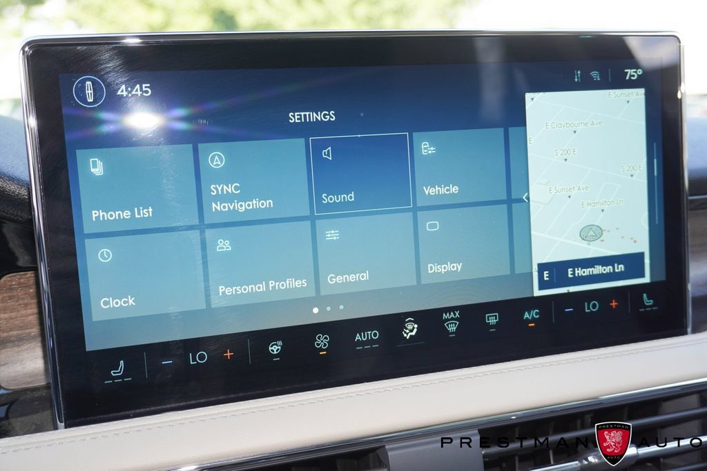 Used 2025 Lincoln Corsair Grand Touring w/ Equipment Group 301A AWD/4WD image 31