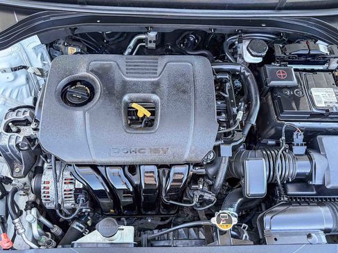 Used 2020 Hyundai Elantra SEL FWD image 26