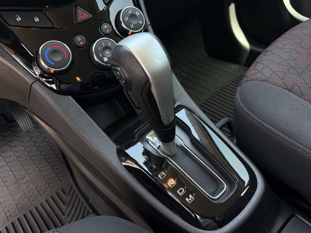 Used 2019 Chevrolet Sonic LT FWD image 20