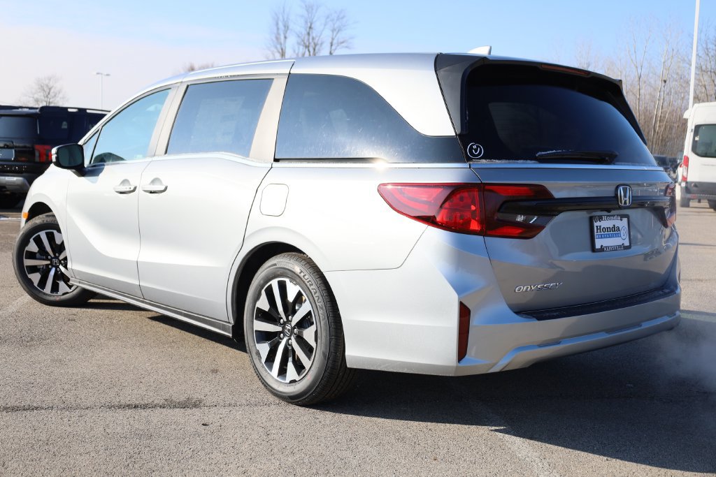 New 2027 Honda Odyssey EX-L image 4