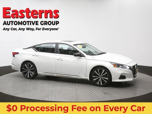 Used 2022 Nissan Altima 2.0 SR FWD image 48