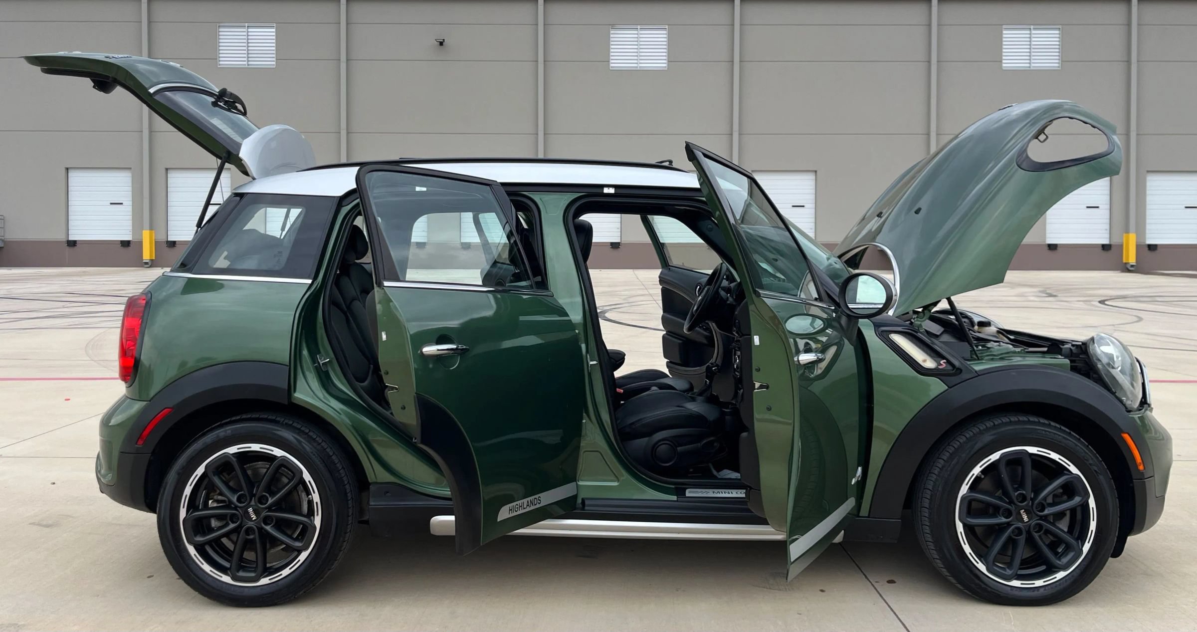 Used 2016 MINI Cooper Countryman S AWD/4WD image 14