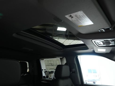 New 2025 GMC Sierra 2500 Denali w/ Denali Reserve Package image 20