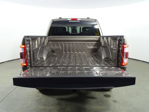 Used 2022 Ford F150 Lariat image 12