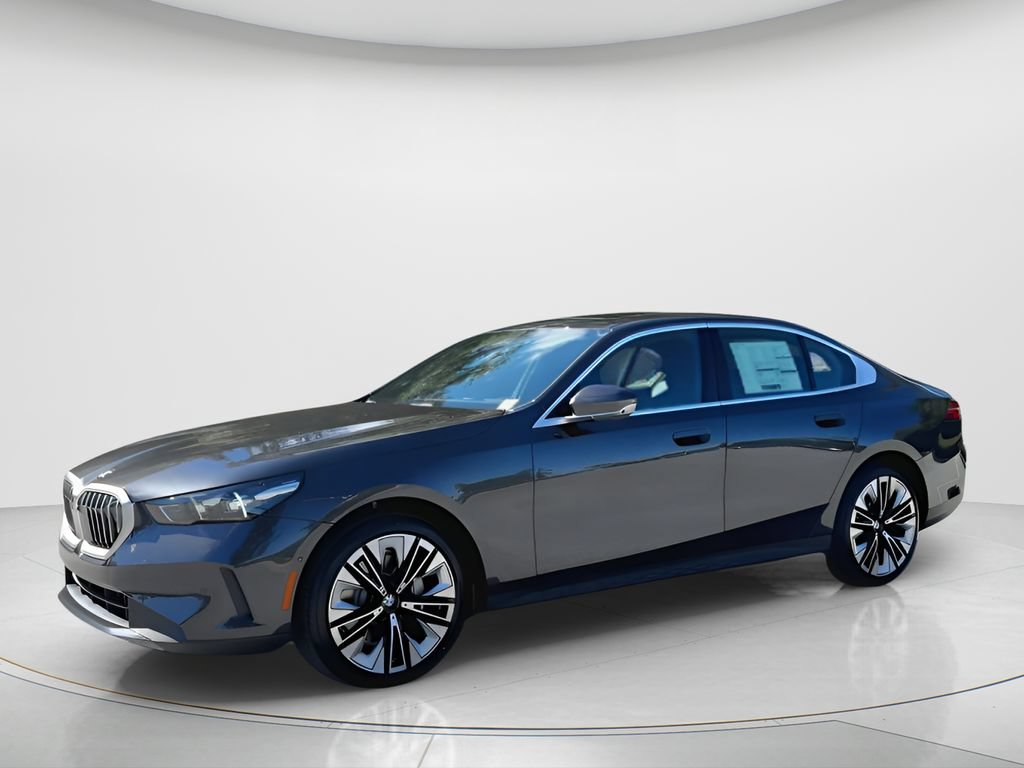 Certified 2026 BMW 530i w/ Premium Package RWD image 4