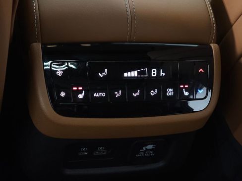 Used 2023 INFINITI QX60 Sensory w/ Vision Package AWD/4WD image 37