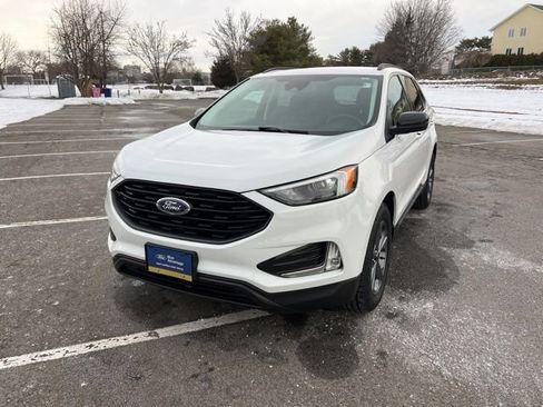 Certified 2022 Ford Edge SEL w/ Sport Appearance Package image 4