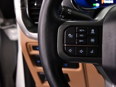 Used 2022 Ford F150 Lariat w/ Equipment Group 502A High image 24