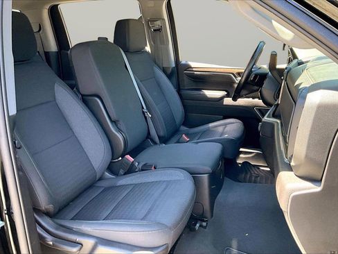 Used 2023 Chevrolet Silverado 1500 RST AWD/4WD image 23