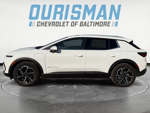 New 2026 Chevrolet Equinox EV LT image 3