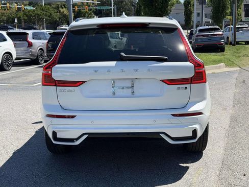 Used 2024 Volvo XC60 B5 Core w/ Climate Package AWD/4WD image 21