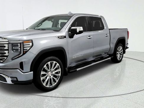 Used 2023 GMC Sierra 1500 Denali w/ Technology Package AWD/4WD image 1