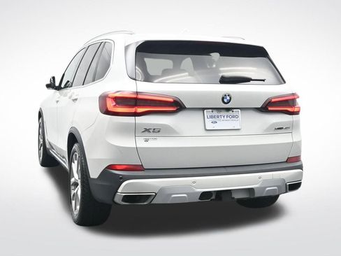 Used 2021 BMW X5 xDrive40i w/ Premium Package image 9