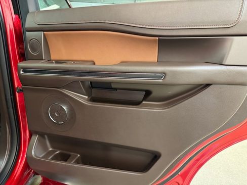 Used 2022 Ford Expedition King Ranch image 28