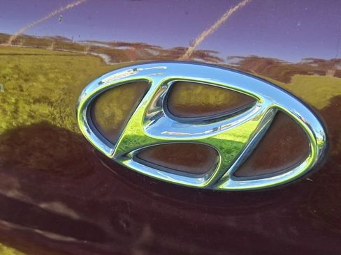 Used 2018 Hyundai Tucson SEL image 10