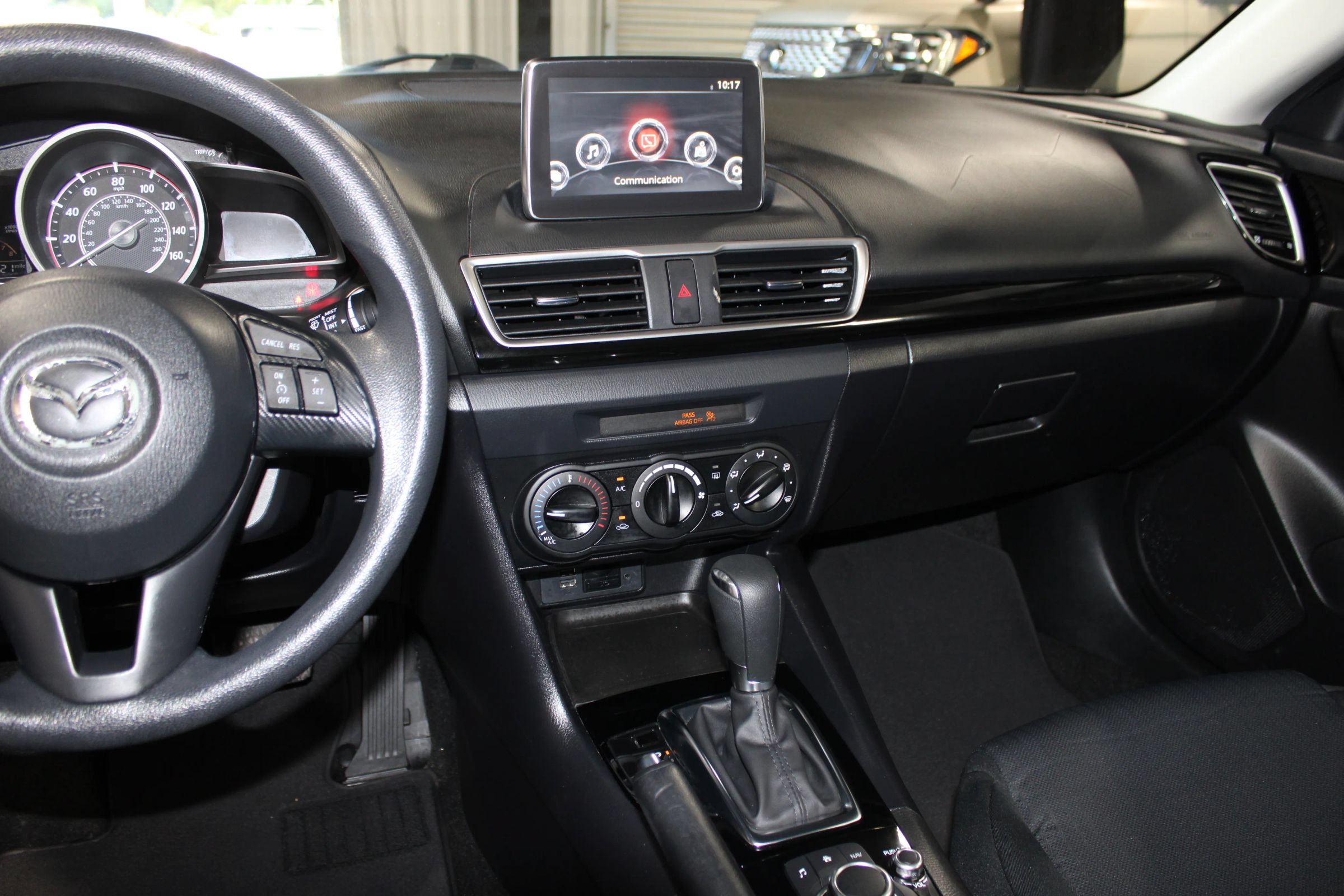 Used 2015 MAZDA MAZDA3 i Sport FWD image 12