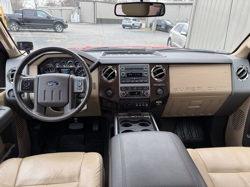Used 2012 Ford F350 Lariat w/ Chrome Pkg image 29
