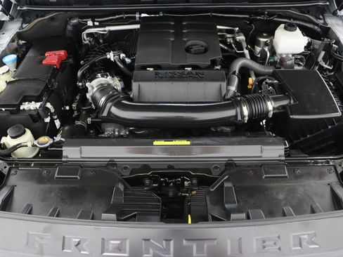 Used 2024 Nissan Frontier Pro-X RWD image 37