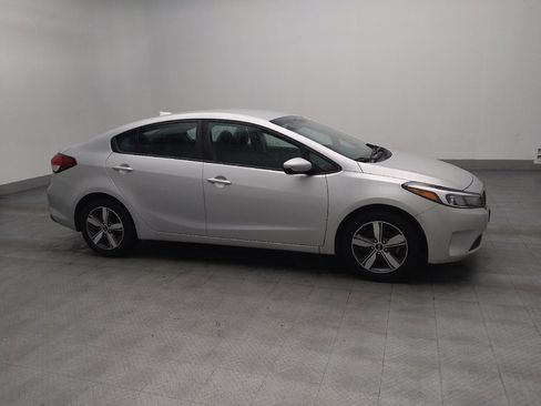 Used 2018 Kia Forte LX w/ LX Popular Package image 11