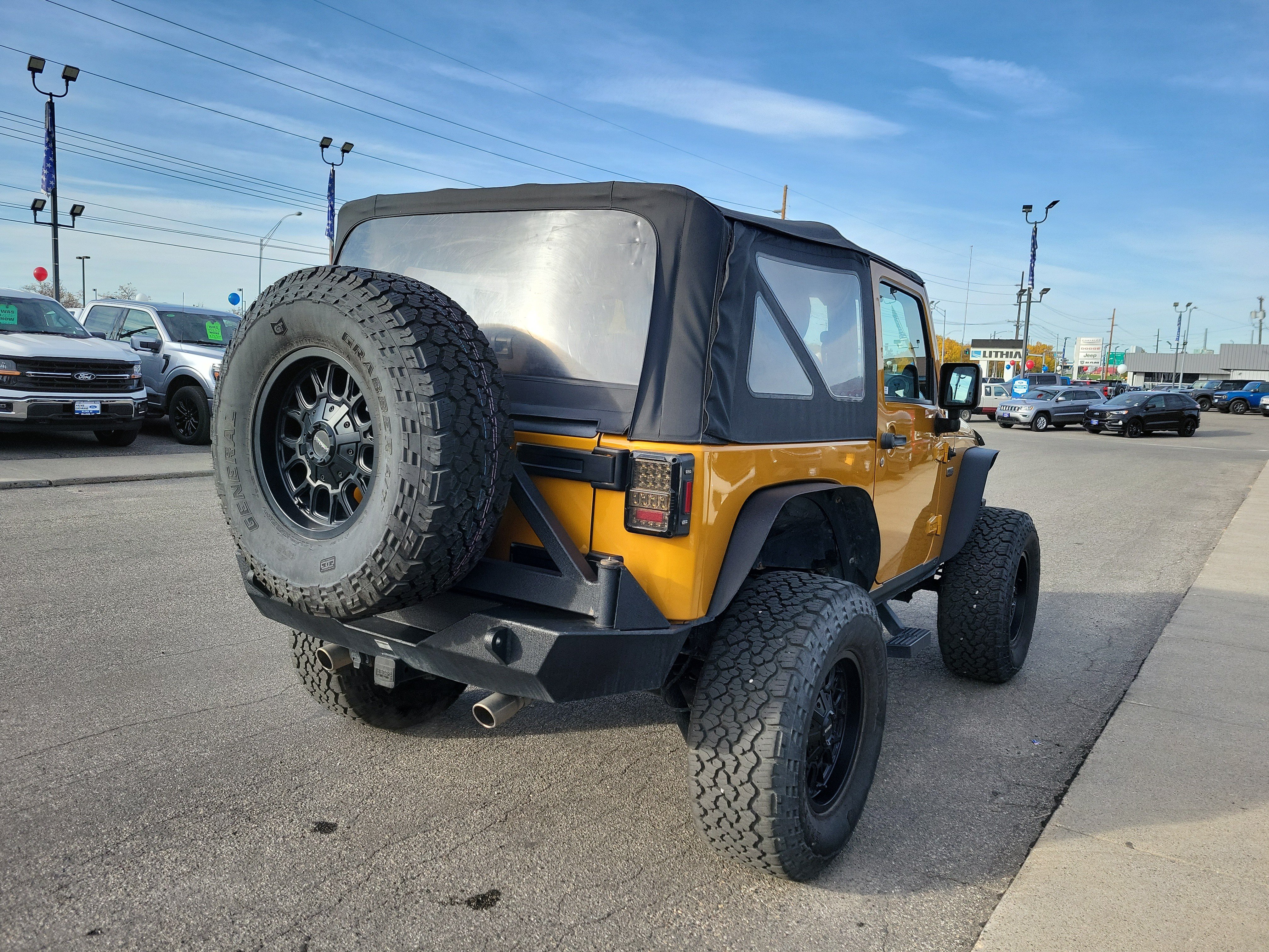 Used 2014 Jeep Wrangler Sport AWD/4WD image 5