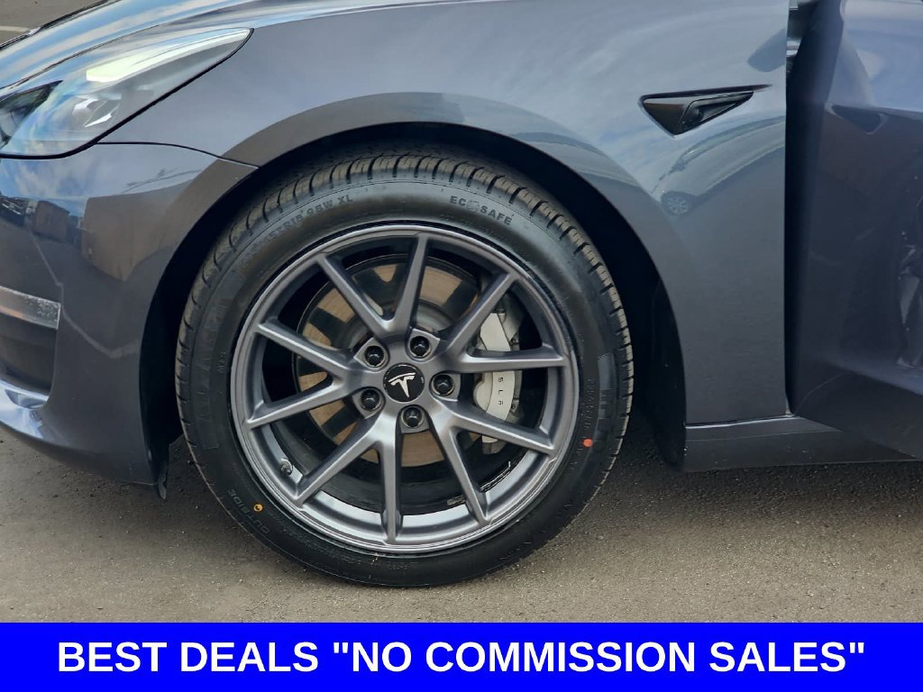 Used 2023 Tesla Model 3 Standard Range RWD image 37