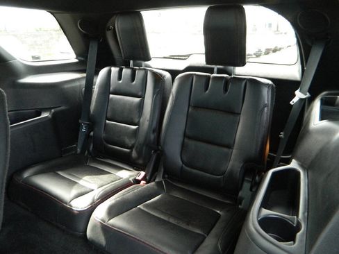 Used 2016 Ford Explorer Sport w/ Equipment Group 401A image 15