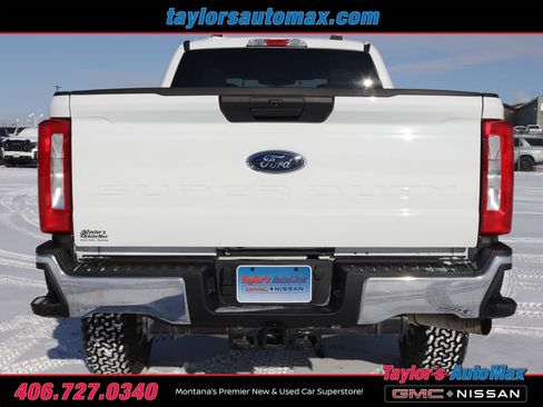 Used 2023 Ford F350 XLT image 47