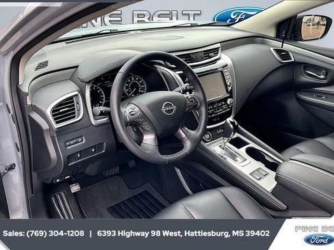 Used 2024 Nissan Murano SV w/ SV Midnight Edition Package image 12