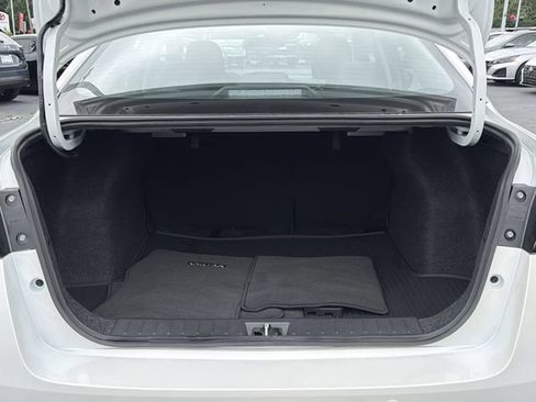 Certified 2025 Nissan Versa SV w/ Trunk Package FWD image 24