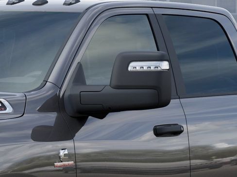 New 2026 RAM 2500 Big Horn AWD/4WD image 13