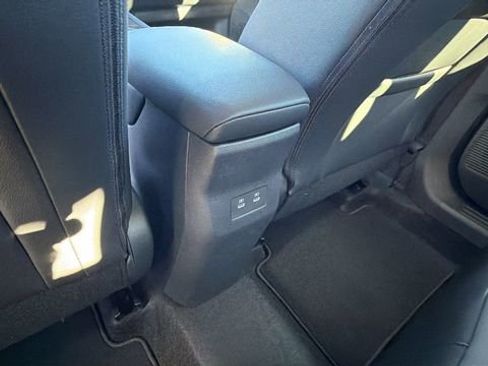 New 2026 Nissan Kicks SR w/ Cold Weather Package image 17