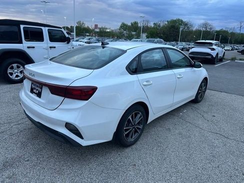 Certified 2024 Kia Forte LXS FWD image 4