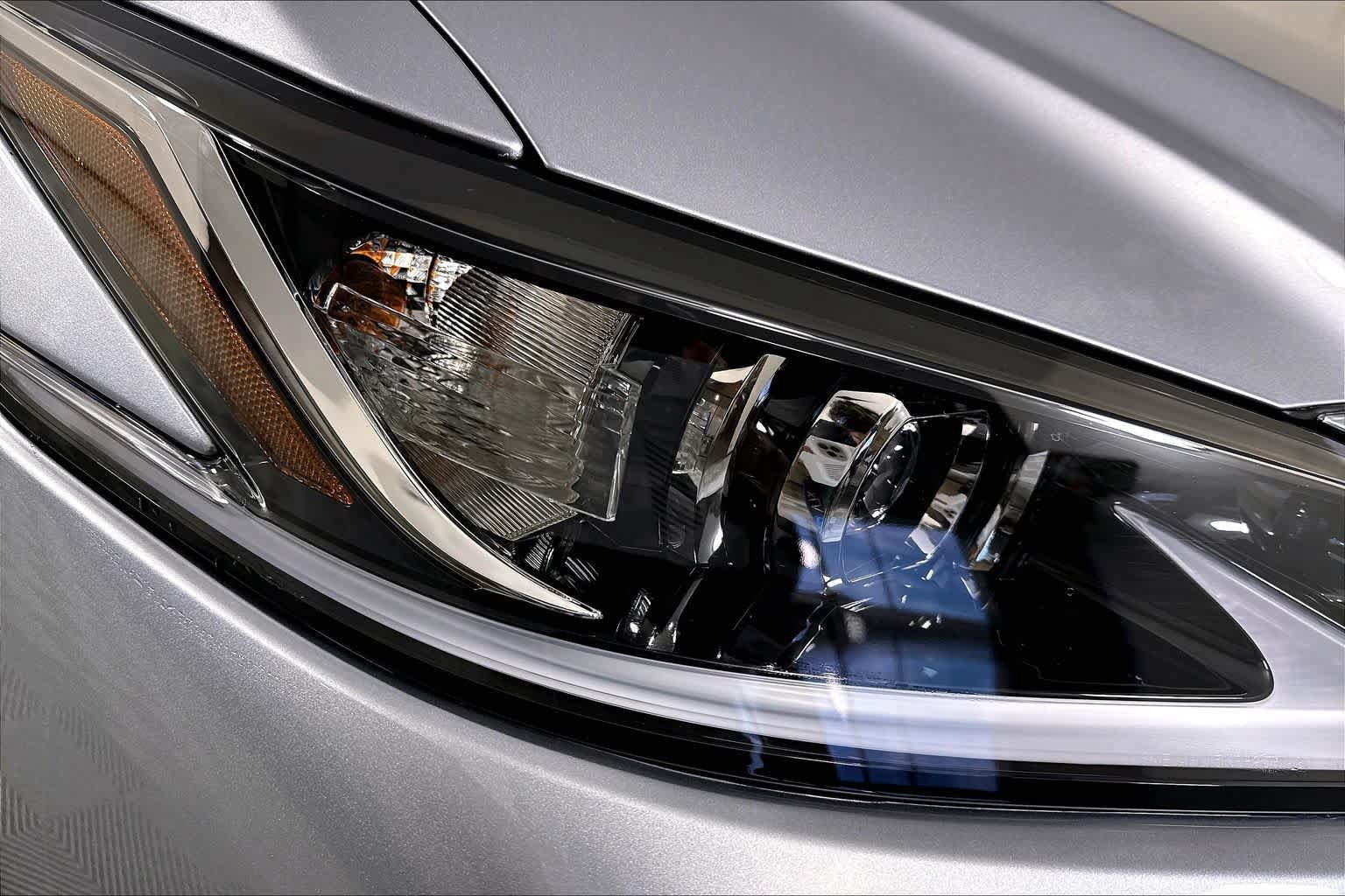 Used 2025 Lexus ES 350 w/ Premium Package FWD image 24