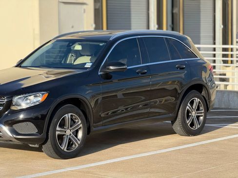 Used 2016 Mercedes-Benz GLC 300 image 4