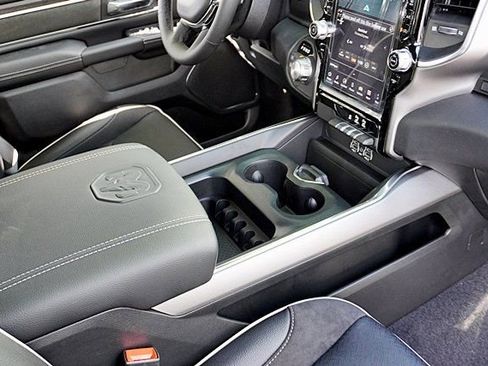 New 2026 RAM 1500 Laramie w/ Night Edition AWD/4WD image 15