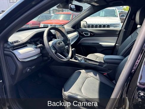 Certified 2023 Jeep Compass Limited AWD/4WD image 9