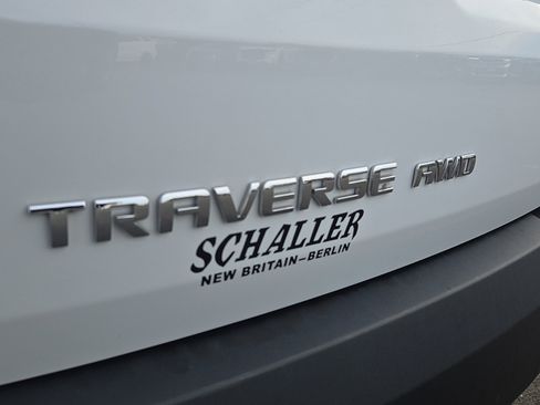 Used 2023 Chevrolet Traverse LT AWD/4WD image 31