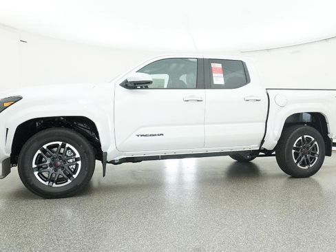 New 2026 Toyota Tacoma TRD Sport RWD image 21