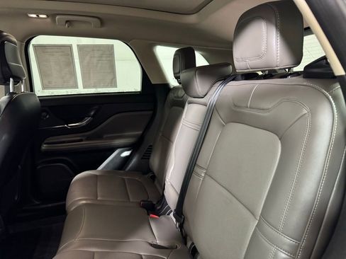 Certified 2023 Lincoln Corsair Reserve w/ Equipment Group 202A image 48