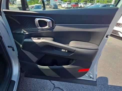 New 2026 Kia Sorento S AWD/4WD image 13